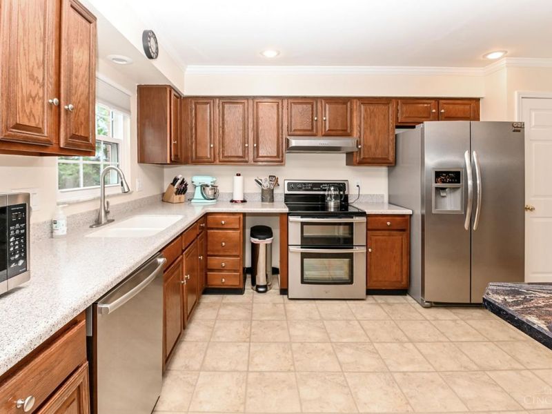 3421 Traskwood Circle, Unit C, Cincinnati, OH 45208 Photo 14