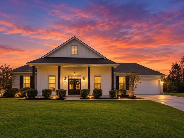 52298 AUTUMN LEAF Drive, Loranger, LA 70446