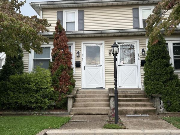 706 N 8TH Street , Selinsgrove, PA 17870