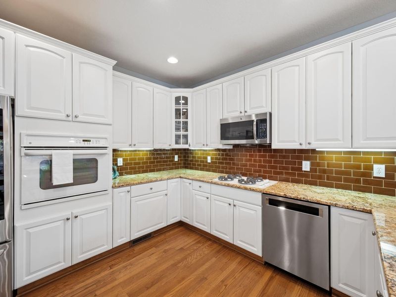 6024 Kentigern Court S, Dublin, OH 43017 Photo 17