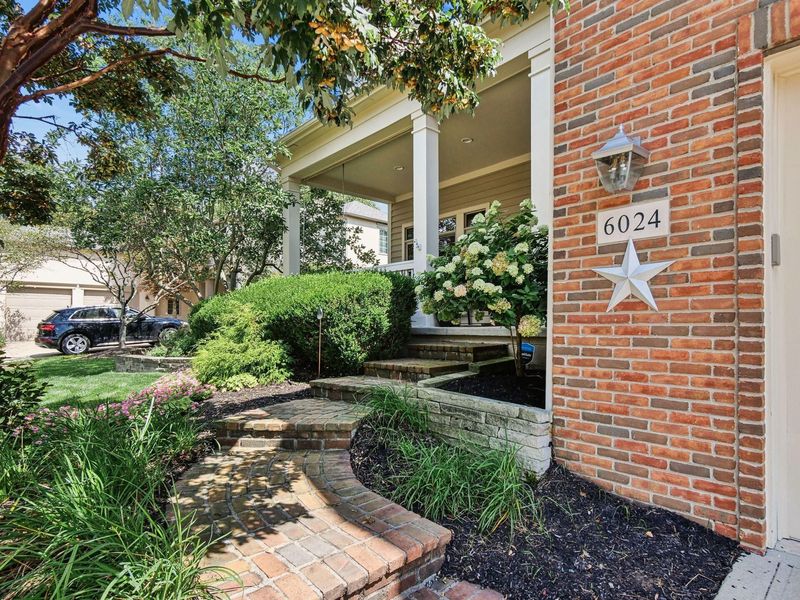6024 Kentigern Court S, Dublin, OH 43017 Photo 3