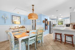 221 Windover Dr. photo 4
