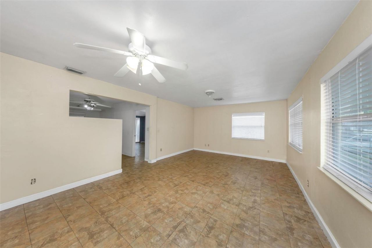 5621 11th Avenue N, Saint Petersburg, FL 33710 Photo