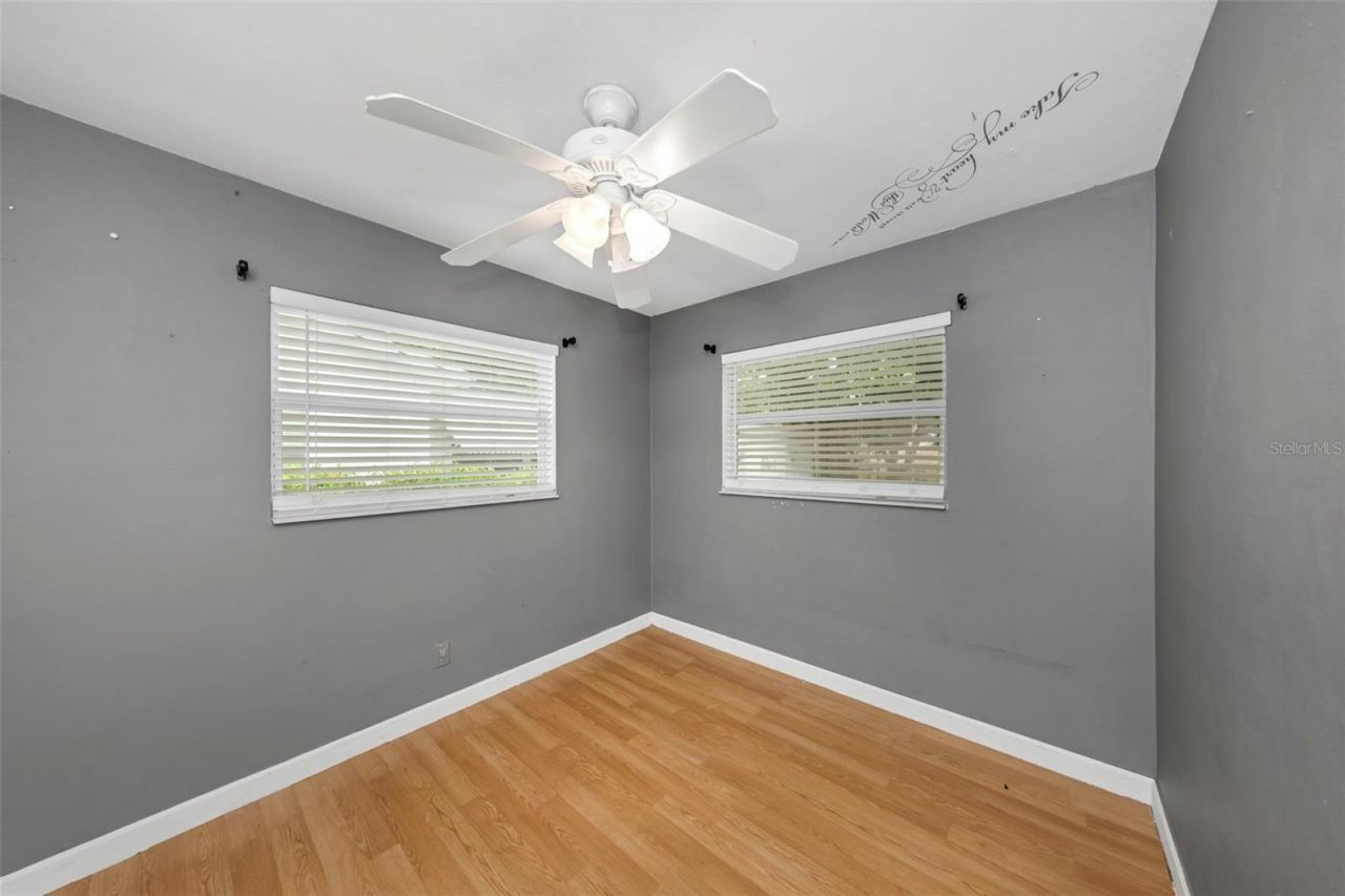 5621 11th Avenue N, Saint Petersburg, FL 33710 Photo