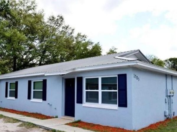 1703 BIRCHWOOD CIRCLE , LEESBURG, FL 34748