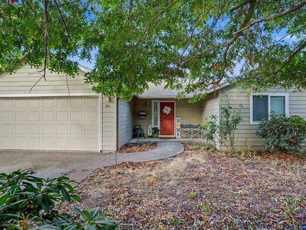 359 Duch Ln SE, Salem, OR 97317