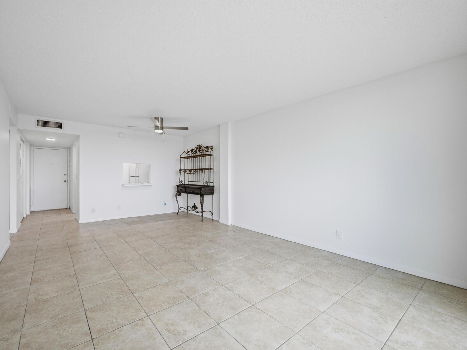 480 Executive Center Drive, Unit 1C, West Palm Beach, FL 33401 Photo