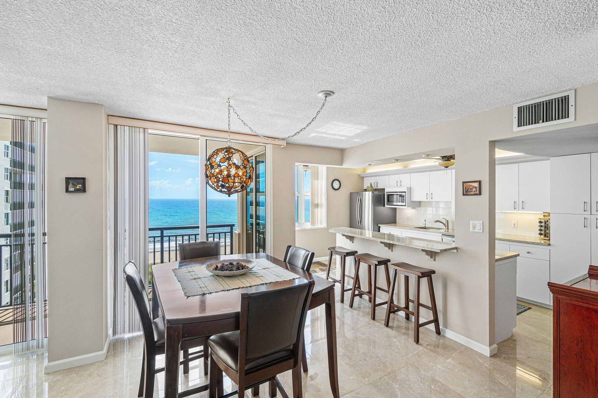 2000 S Ocean Boulevard, Unit 8-D, Boca Raton, FL 33432 Photo