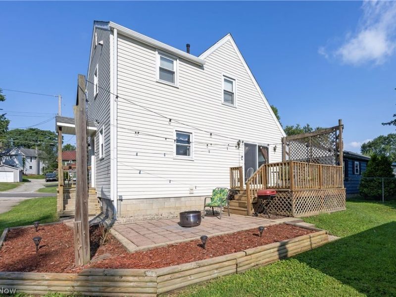 1019 Oak Street, Ashland, OH 44805 Photo 3
