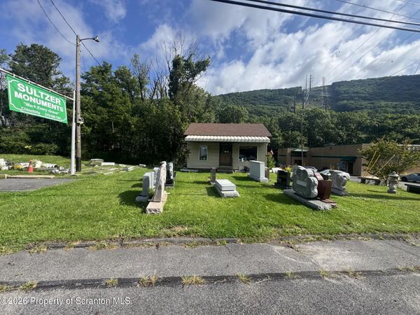 226 Northern Boulevard, South Abington Twp, PA 18411