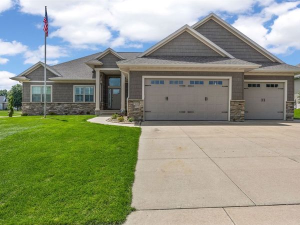 5010 Silver Oak Court , Marion, IA 52302