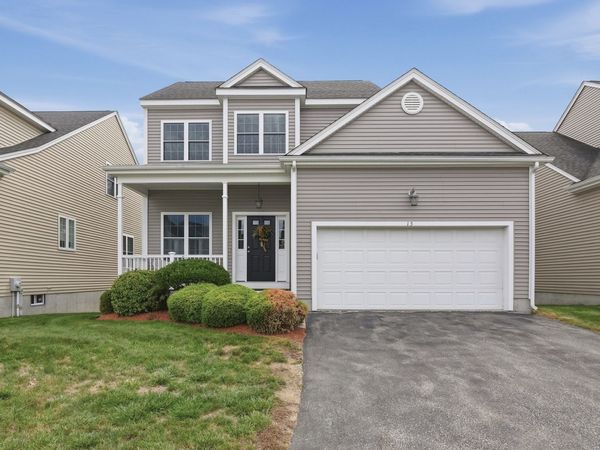 15 Beaver Pond Road, Unit 15, Milford, MA 01757