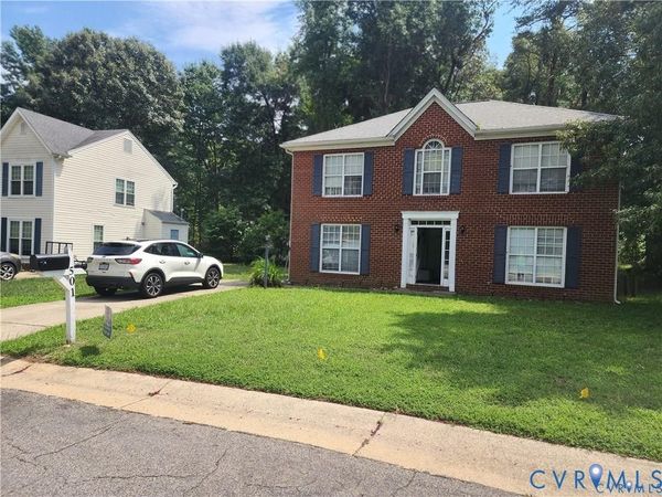 501 Green Orchard Dr , Chester, VA 23836