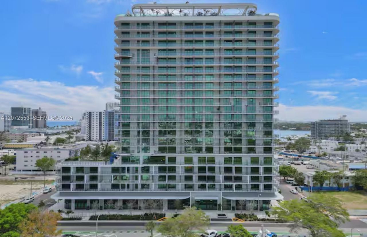 580 72nd , Unit 1713, Miami Beach, FL 33141 Photo
