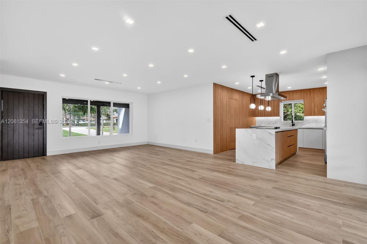 1917 N Swinton Ave , Delray Beach, FL 33444 Photo