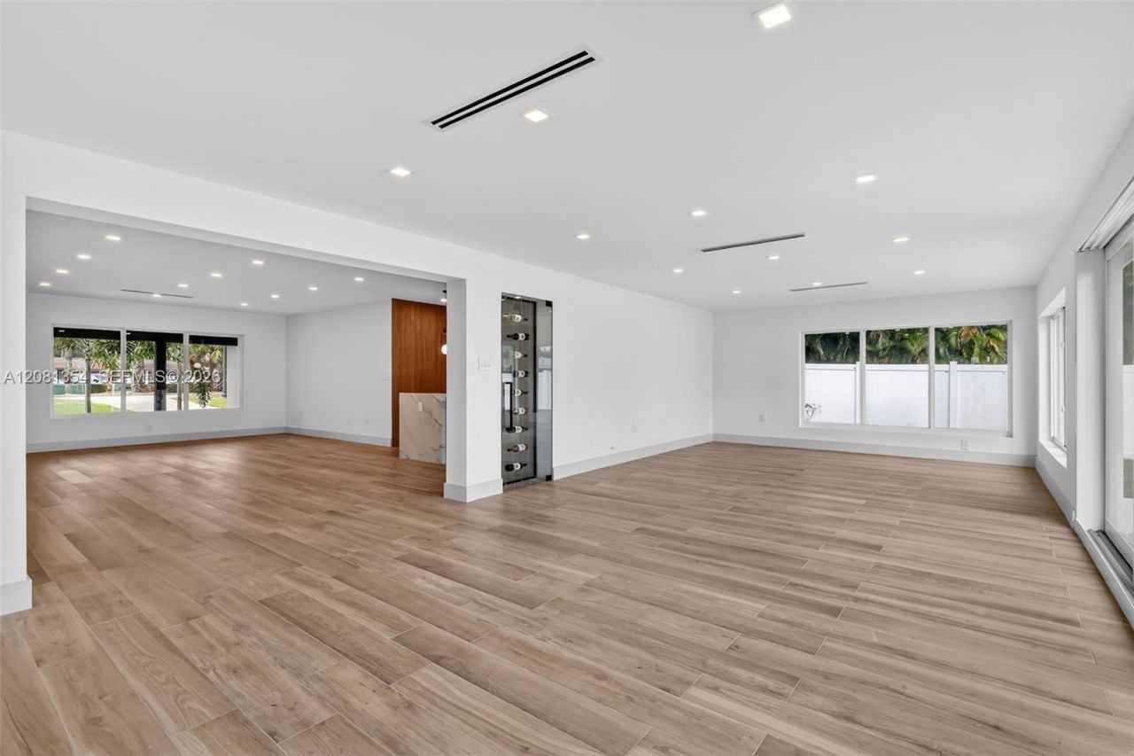 1917 N Swinton Ave , Delray Beach, FL 33444 Photo