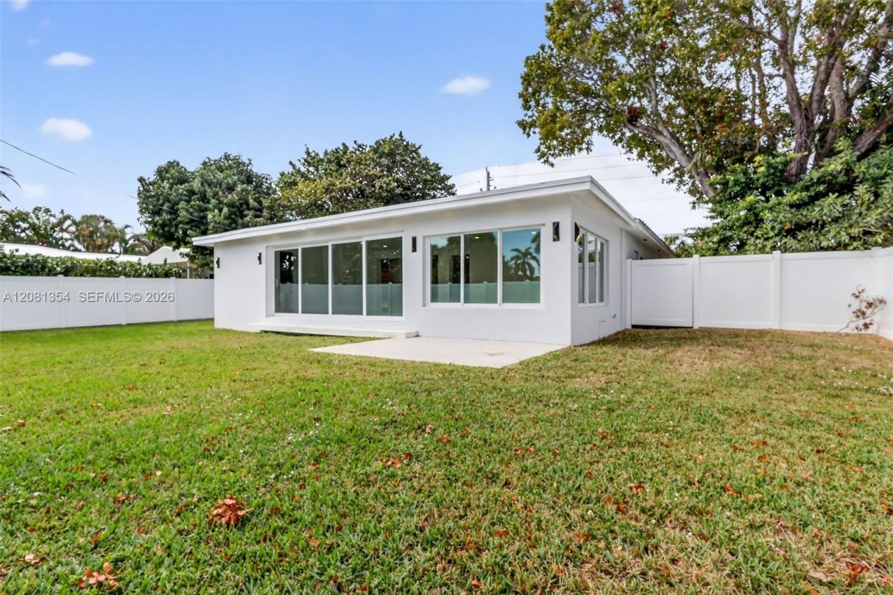 1917 N Swinton Ave , Delray Beach, FL 33444 Photo