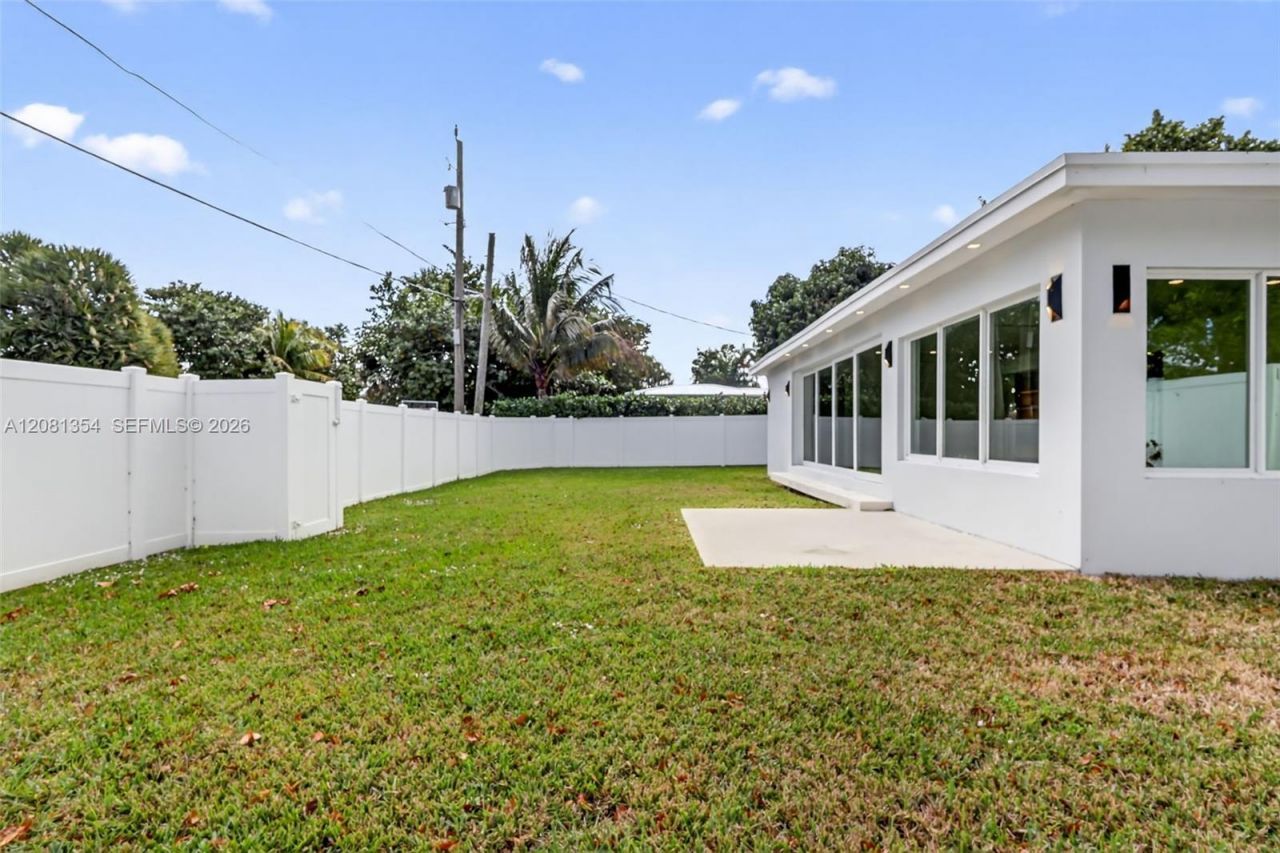 1917 N Swinton Ave , Delray Beach, FL 33444 Photo