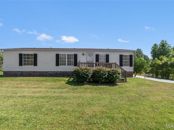 114 Hickory Drive, Jackson, MO 63755