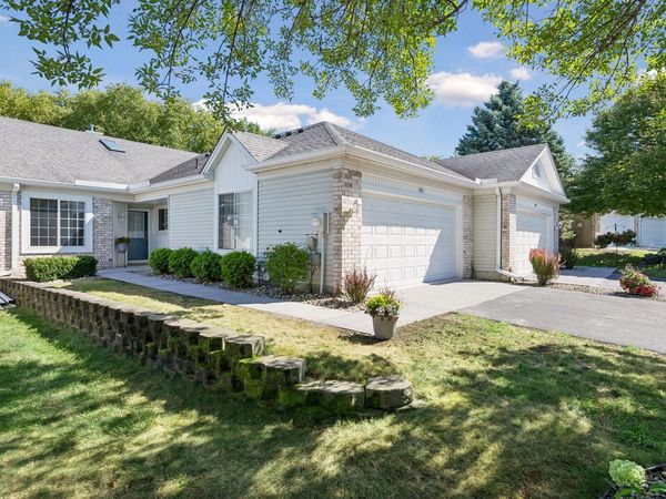 10811 Lexington Drive, Eden Prairie, MN 55344