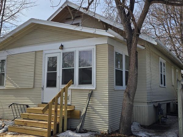 714 Oak Street N, Fargo, ND 58102
