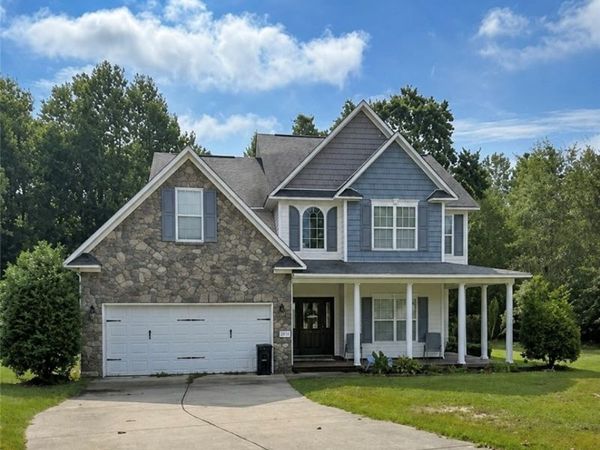 35 Wynnborne Circle, Cameron, NC 28326
