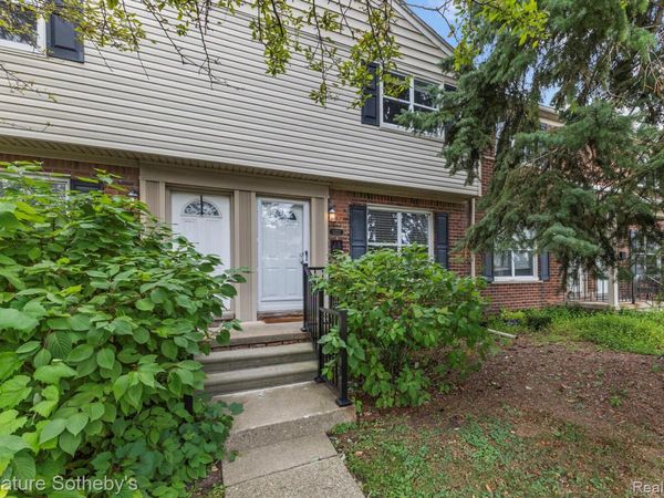 3222 Coolidge Highway , Royal Oak, Mi 48073
