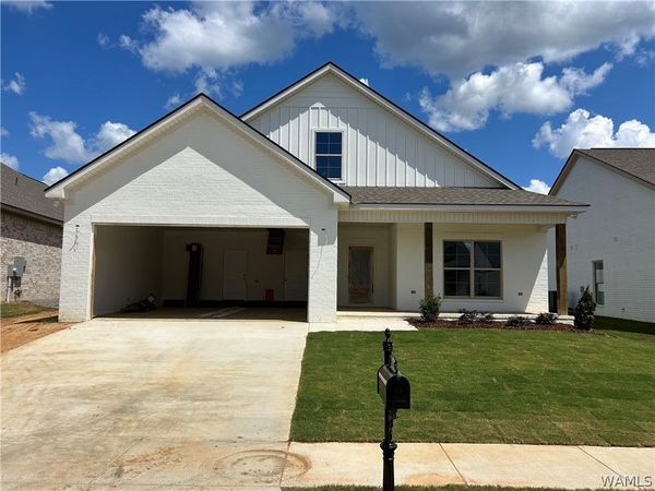 13755 Blackoak Drive , Northport, AL 35475