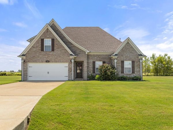 728 Robinson Dr., Marion, AR 72364