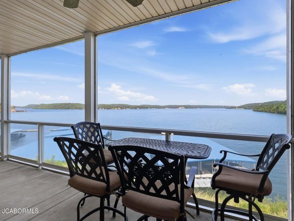 100 TRINITY POINTE DRIVE, Camdenton, MO 65020