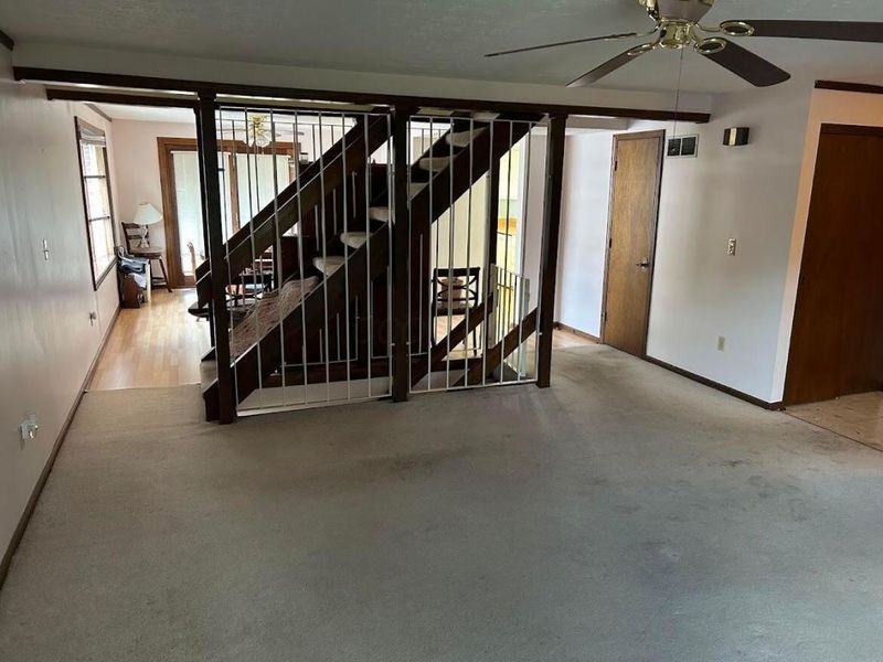 5125 Sansom Court, Unit 25, Columbus, OH 43220 Photo 10