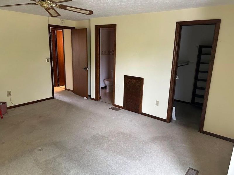 5125 Sansom Court, Unit 25, Columbus, OH 43220 Photo 28