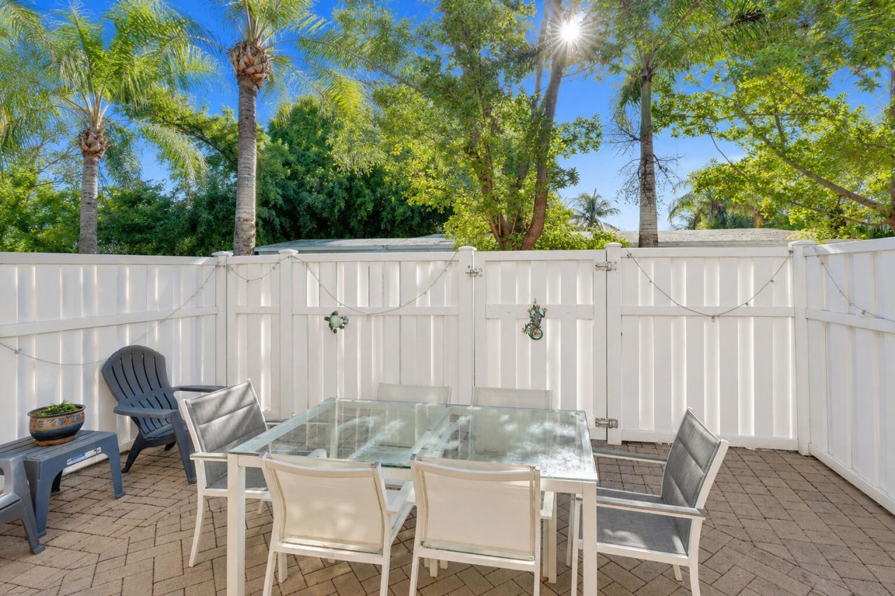 2353 SE 5th Street, Unit 2353, Pompano Beach, FL 33062 Photo