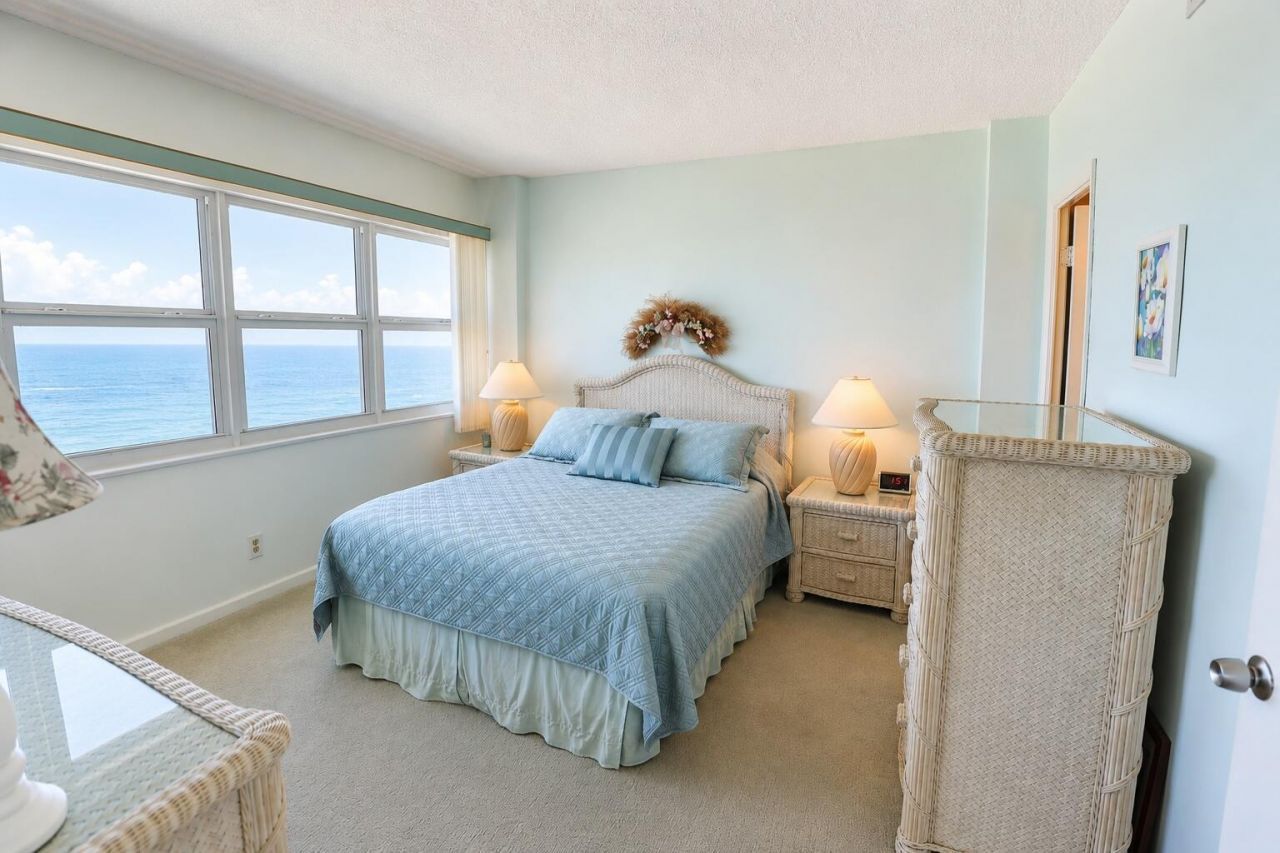 710 N Ocean Boulevard, Unit 1205, Pompano Beach, FL 33062 Photo