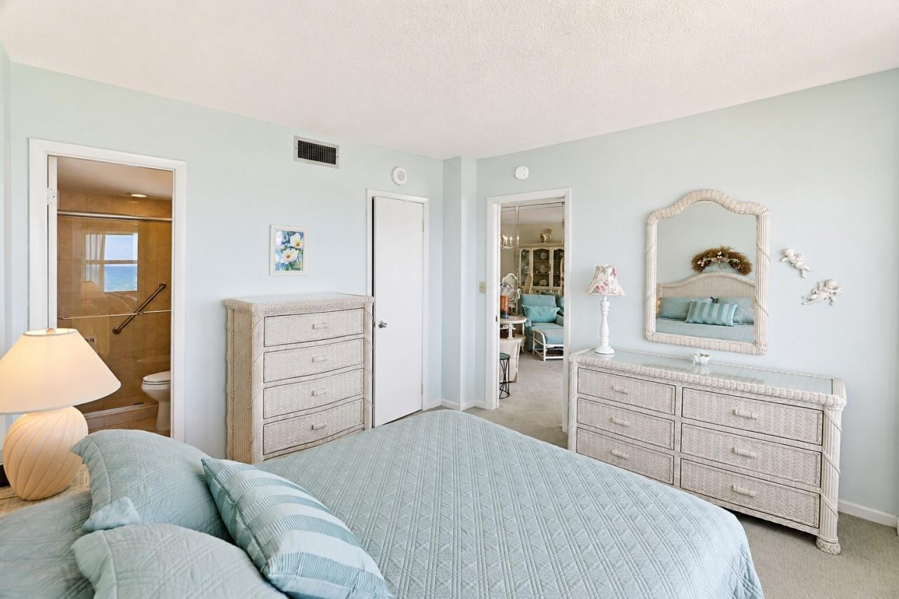 710 N Ocean Boulevard, Unit 1205, Pompano Beach, FL 33062 Photo