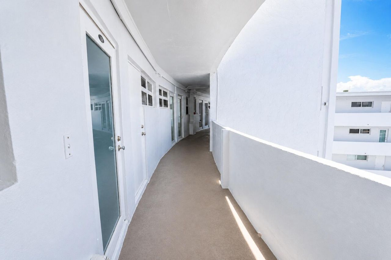 710 N Ocean Boulevard, Unit 1205, Pompano Beach, FL 33062 Photo