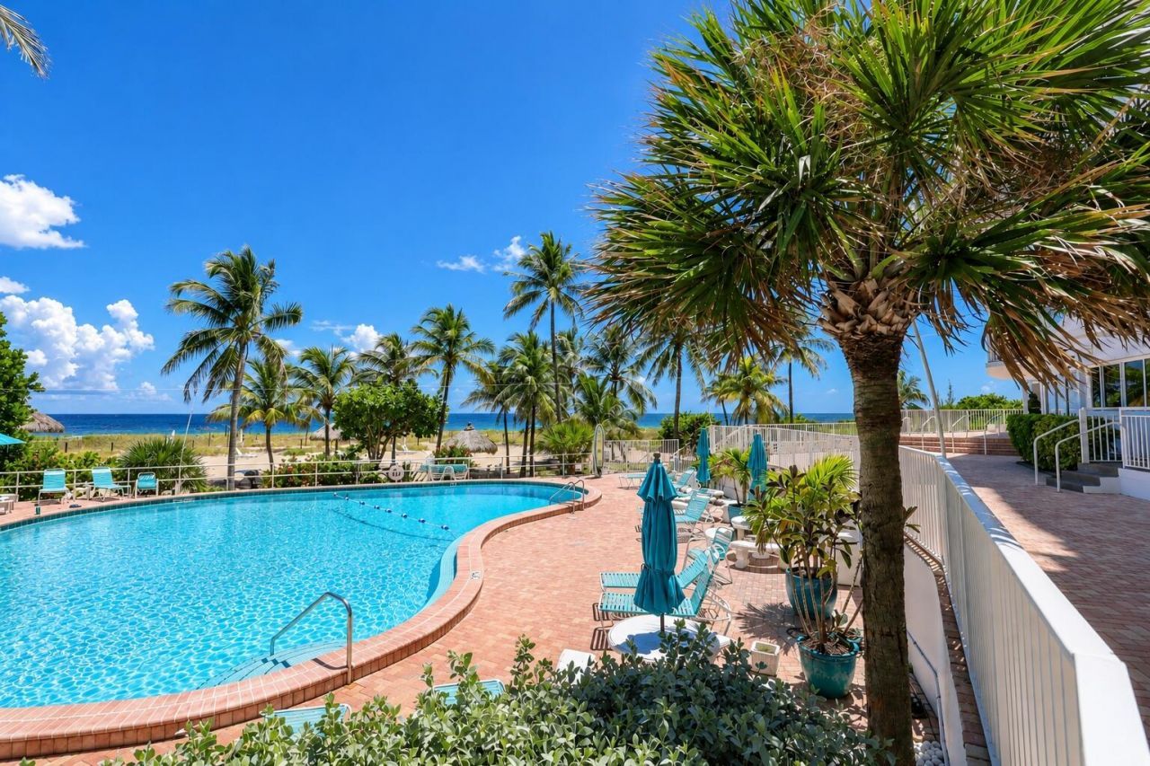 710 N Ocean Boulevard, Unit 1205, Pompano Beach, FL 33062 Photo