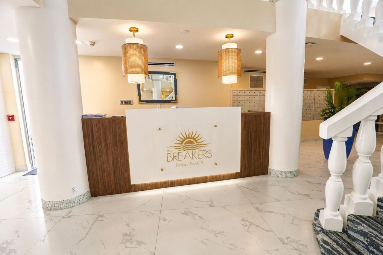 710 N Ocean Boulevard, Unit 1205, Pompano Beach, FL 33062 Photo