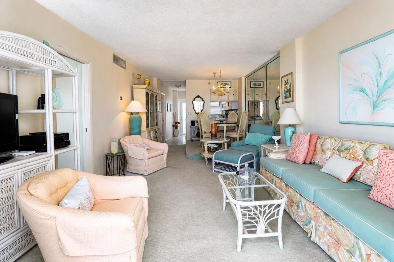 710 N Ocean Boulevard, Unit 1205, Pompano Beach, FL 33062 Photo