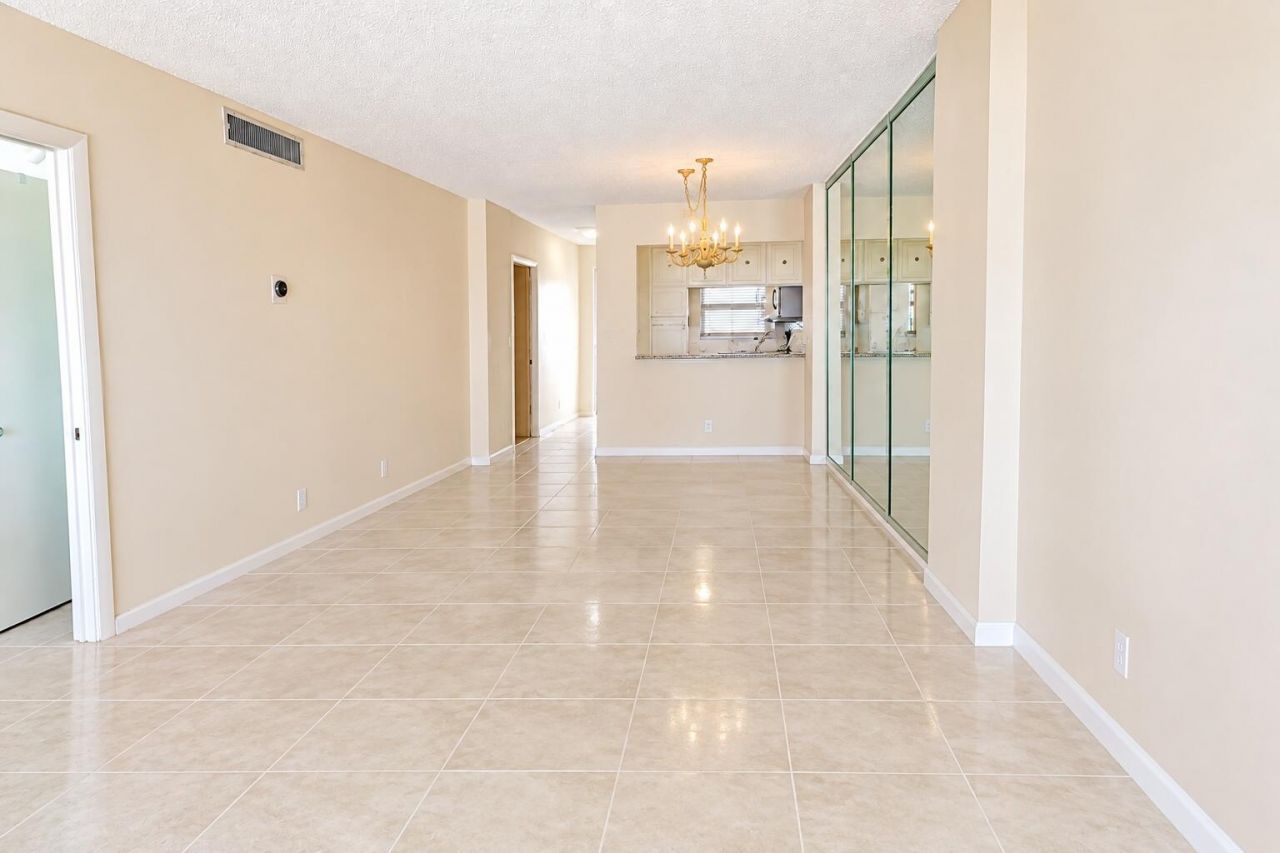 710 N Ocean Boulevard, Unit 1205, Pompano Beach, FL 33062 Photo