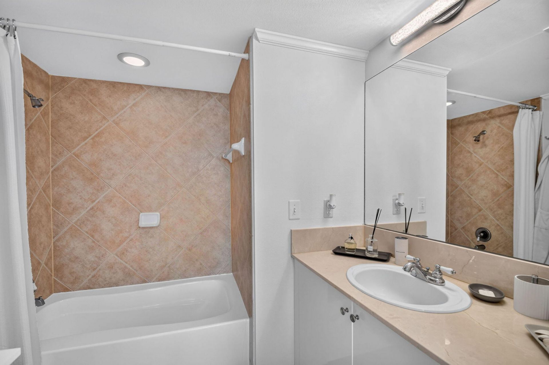 625 Casa Loma Boulevard, Unit 1009, Boynton Beach, FL 33435 Photo