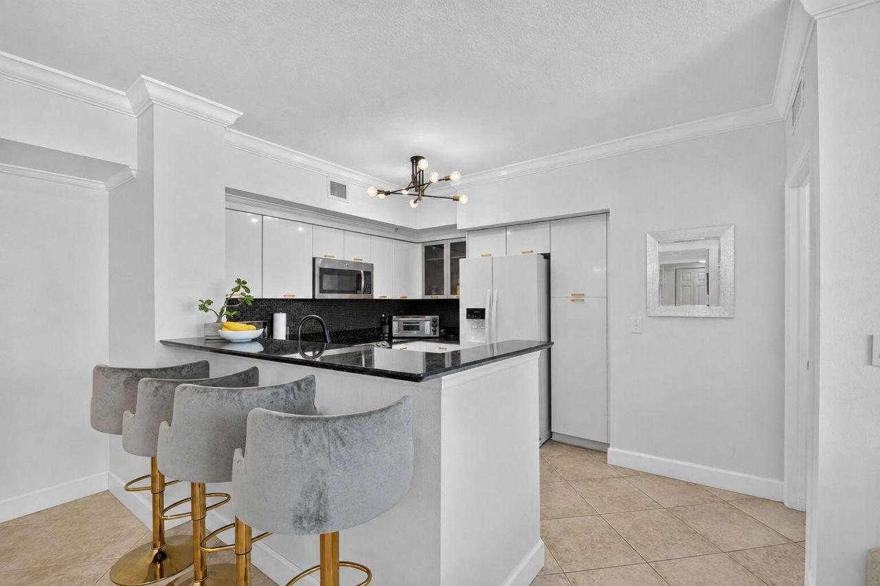 625 Casa Loma Boulevard, Unit 1009, Boynton Beach, FL 33435 Photo