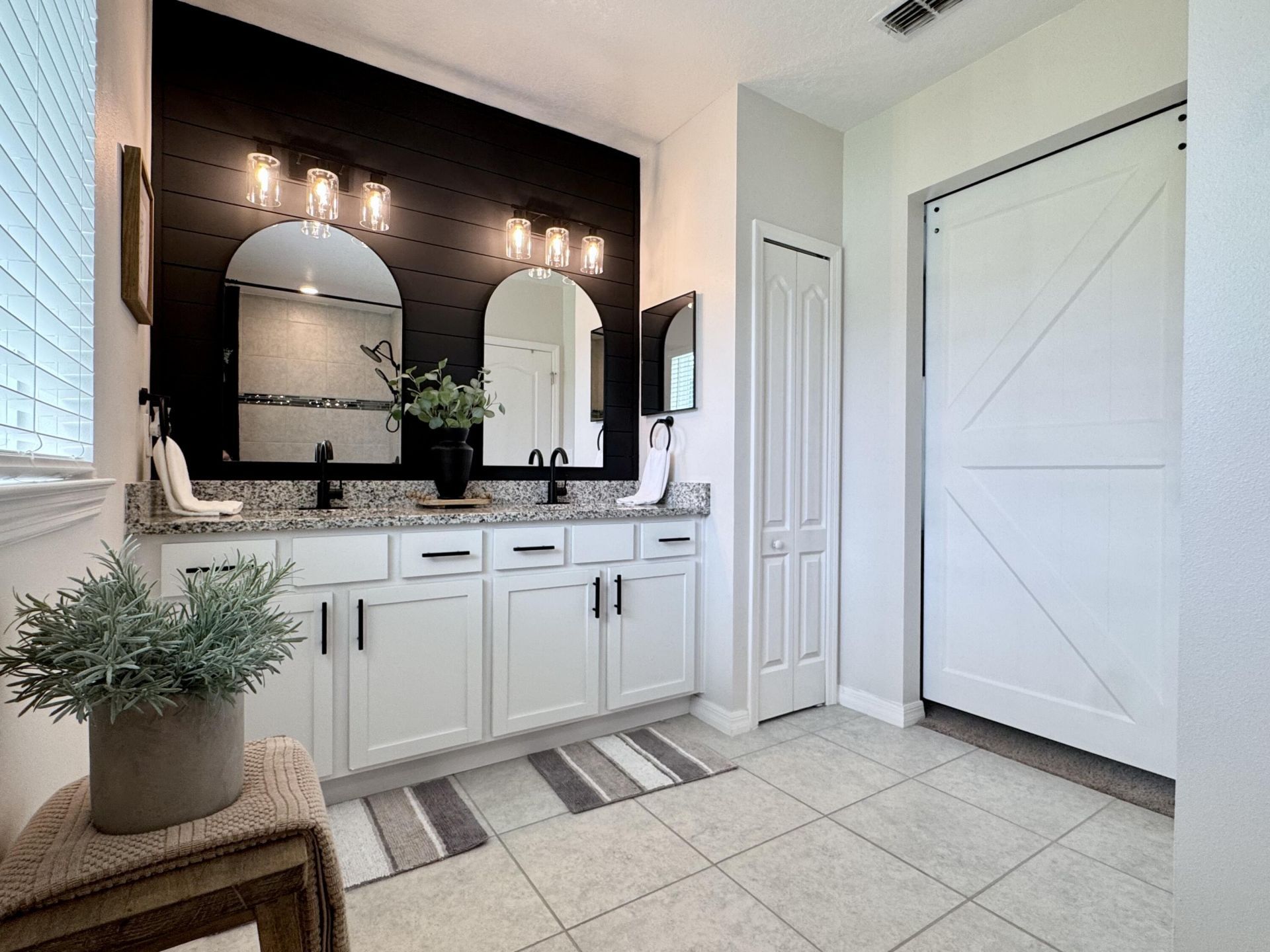 5948 NW Wolverine Road, Port Saint Lucie, FL 34986 Photo