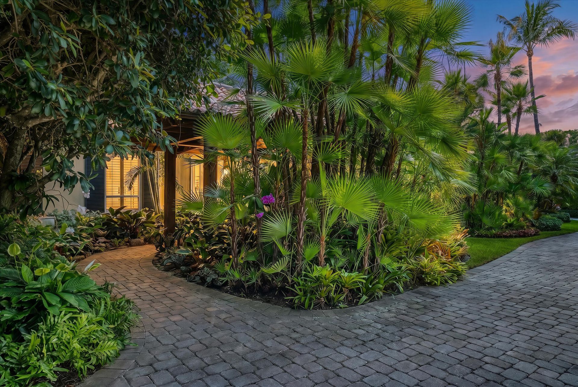6 La Costa Way, Palm Beach, FL 33480 Photo
