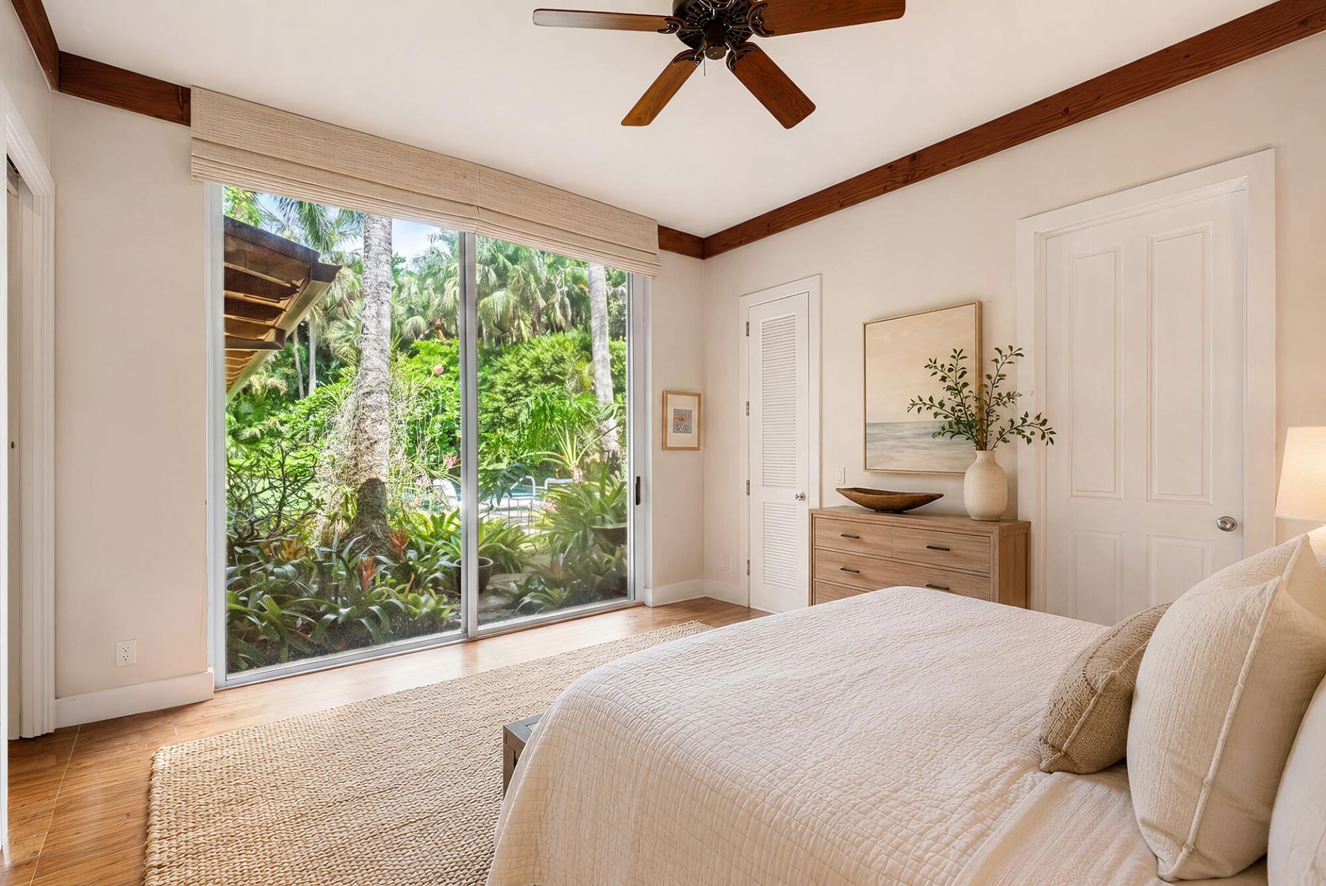6 La Costa Way, Palm Beach, FL 33480 Photo