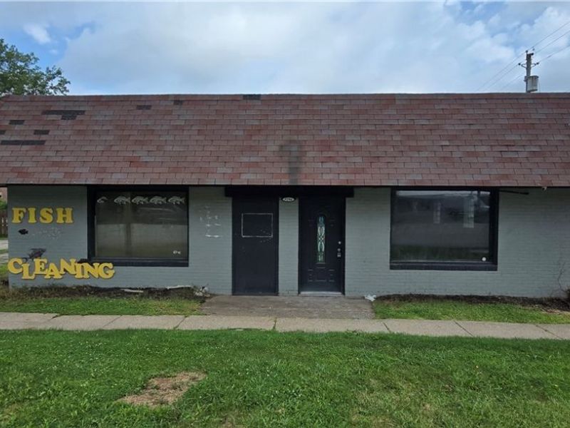 4294 Liberty Avenue, Vermilion, OH 44089 Photo 2