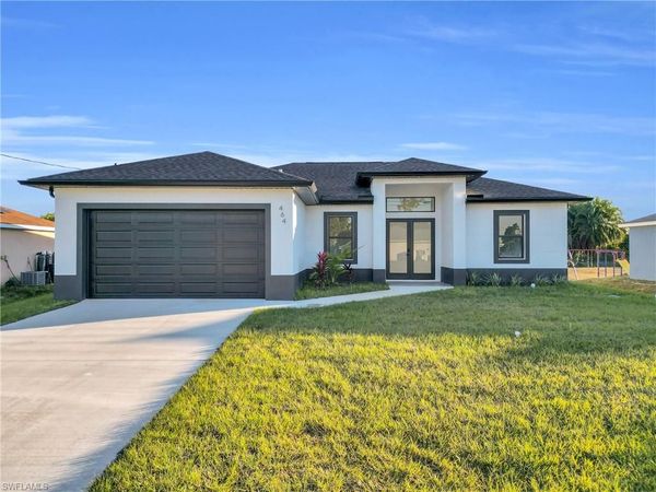 748 Colyer ST E, LEHIGH ACRES, FL 33974