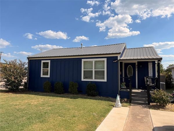 801 W College Avenue, Seminole, OK 74868