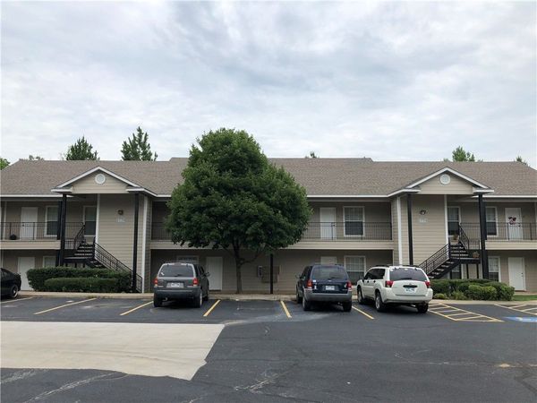 1770 N Gregg Avenue , Unit 7, Fayetteville, AR 72703