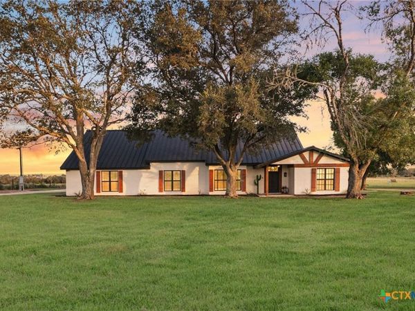 1591 Leissner School Road , Seguin, TX 78155